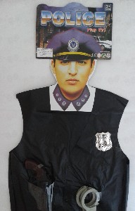 costume-dress-up-police
